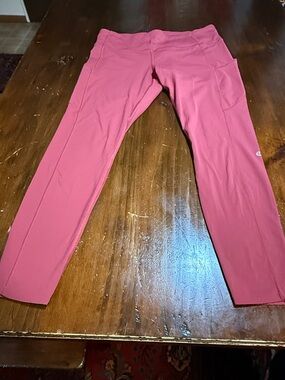 LULULEMON FAST AND FREE HR TIGHT | YOGA PANTS🍋